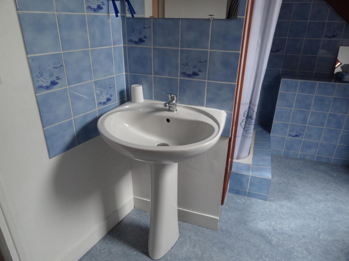 Les Voiries Chambres D'Hotes Fleury  Bagian luar foto